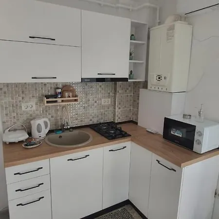 Monden Boutique Apartament 2 Camere Terasa 2 Minute De Plaja Mamaia Nord