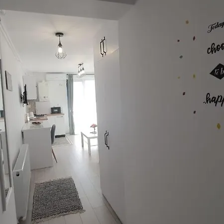 Monden Boutique Apartament 2 Camere Terasa 2 Minute De Plaja Mamaia Nord Apartament Năvodari
