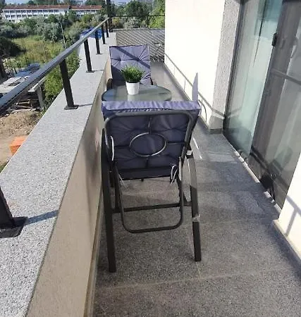 Monden Boutique Apartament 2 Camere Terasa 2 Minute De Plaja Mamaia Nord